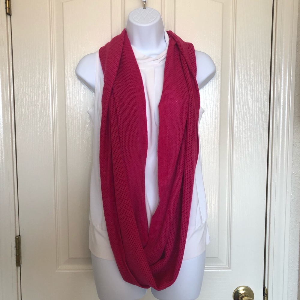 Infinity Loop Scarf Fuchsia Pink - Picture 2 of 4